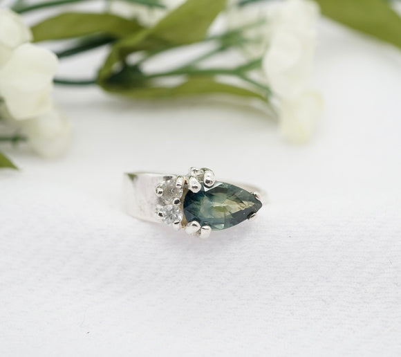 Stunning Teal and white Sapphire Ring