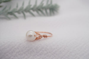 White Pearl Rose Gold Filled Ring